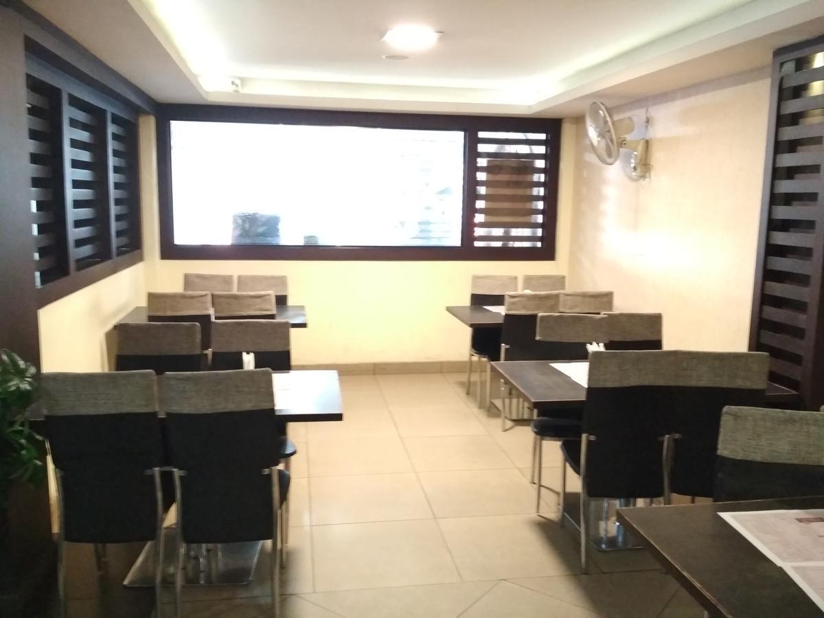 Alwaye Hotel Rukmini المظهر الخارجي الصورة