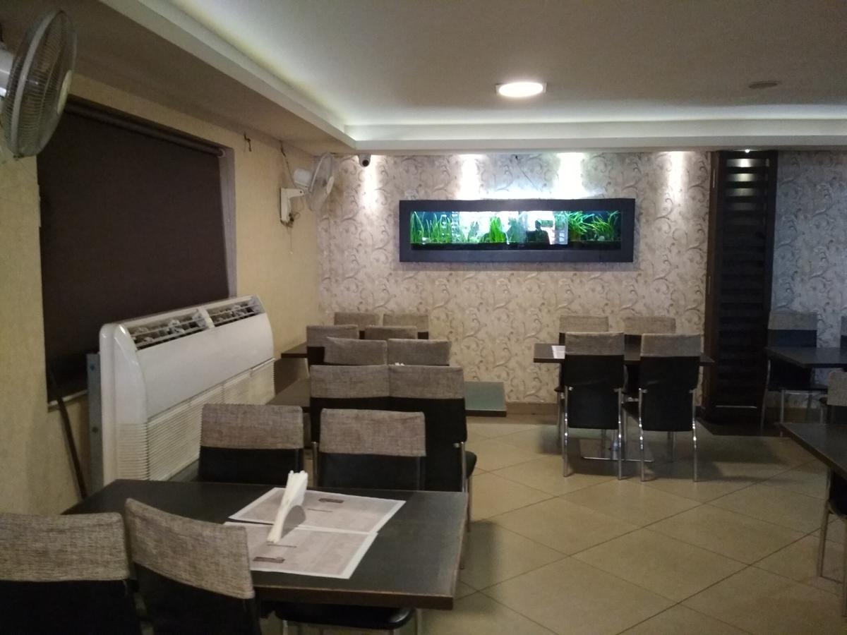 Alwaye Hotel Rukmini المظهر الخارجي الصورة